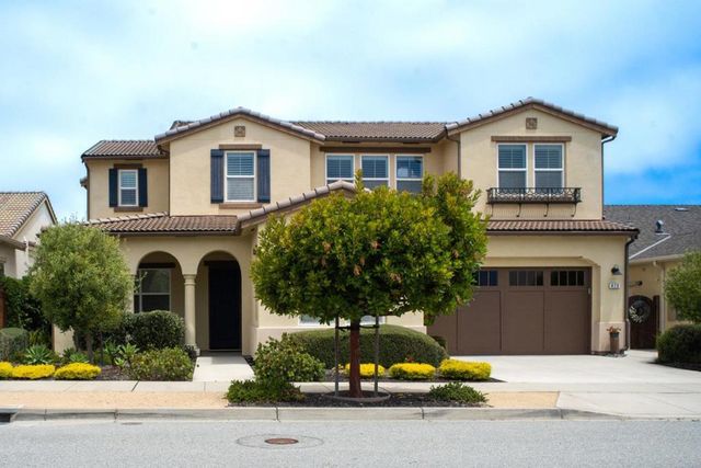 479 Palisade Drive, Marina