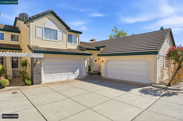 1345 Shell Ln, Clayton