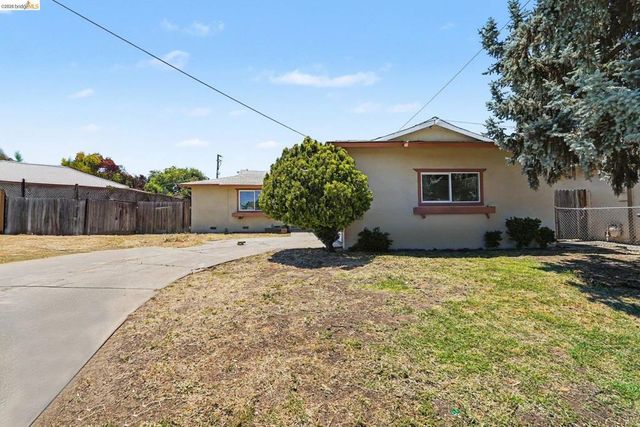 2467 Tanager Cir, Concord