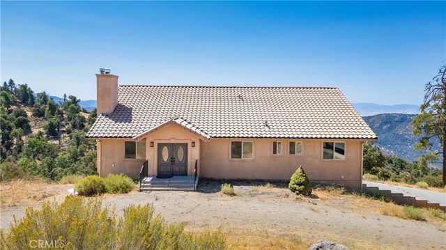 29600 Goldspike Road, Tehachapi