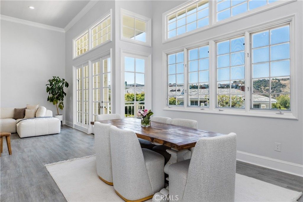 2254 The Terrace, Los Angeles