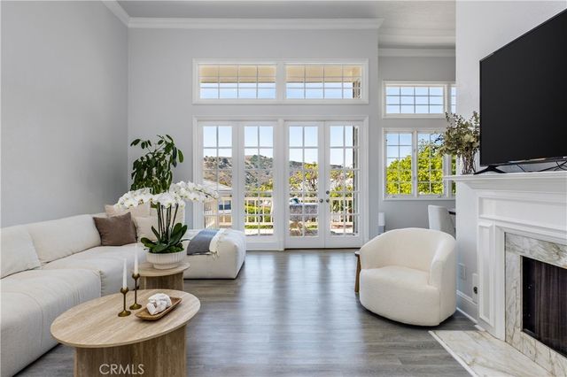 2254 The Terrace, Los Angeles