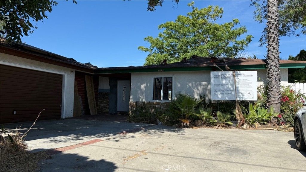 2000 Chestnut Creek, Diamond Bar