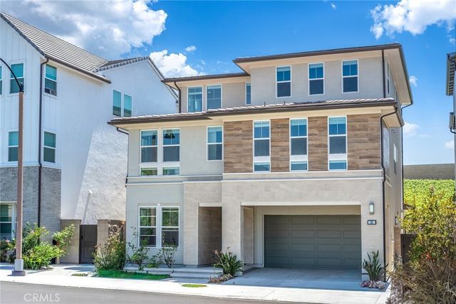 241 Burwood, Lake Forest