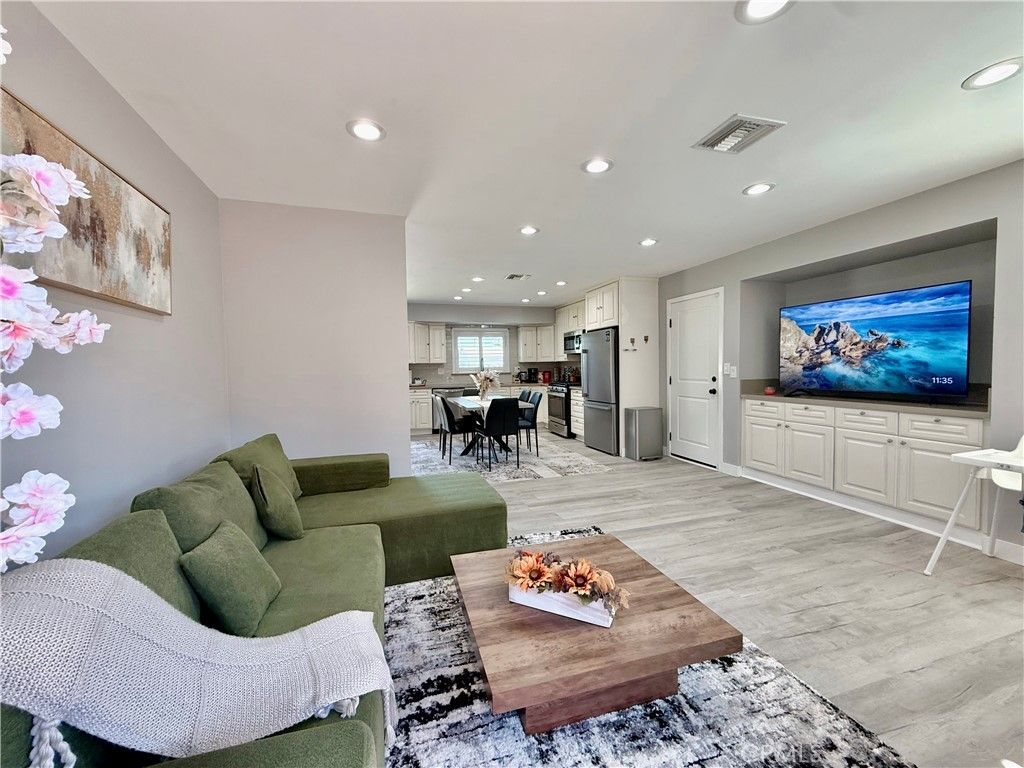 11307 Jane, Stanton