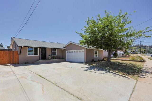 763 Waterloo, El Cajon