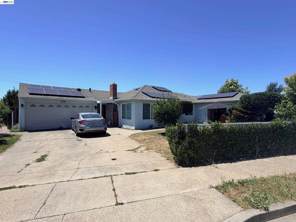 2719 Xavier, East Palo Alto