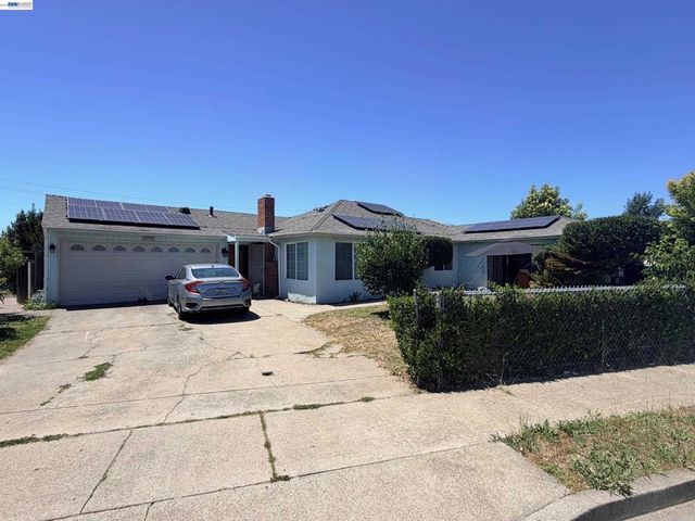 2719 Xavier, East Palo Alto