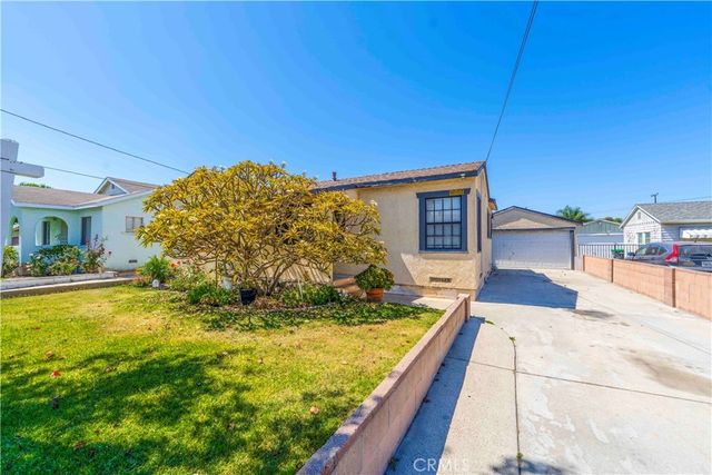 9055 Walnut, Bellflower