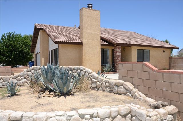 43600 Santa Rosa Circle, Lancaster