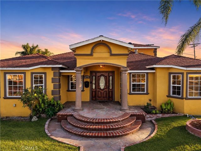 7802 Adwen, Downey