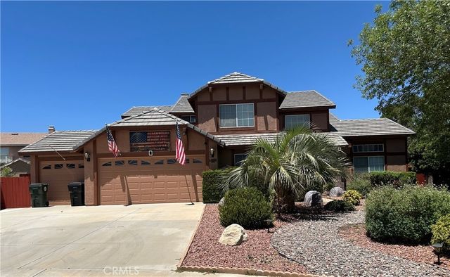 14800 Snake River Court, Victorville