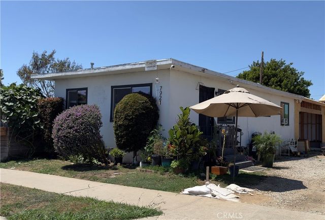 7921 N Ronald Drive, Huntington Beach