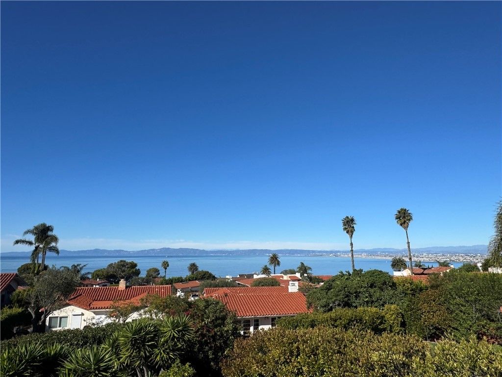 1613 Via Lazo, Palos Verdes Peninsula