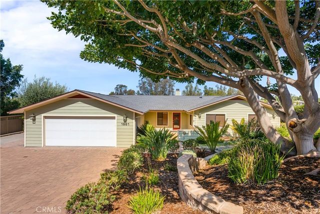 1691 Pepper Tree, Fallbrook