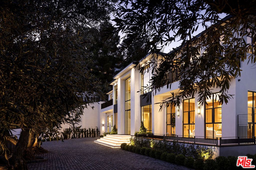 1165 Somera Road, Los Angeles