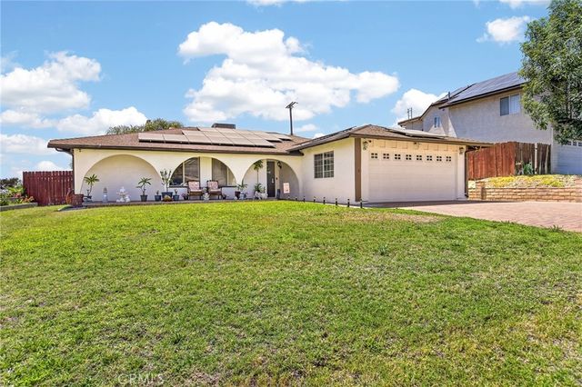 2322 Denair Avenue, Highland