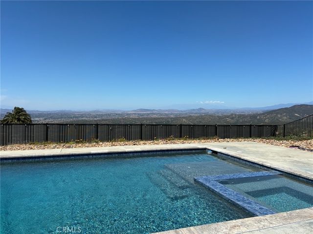 12451 Rancho Heights, Pala
