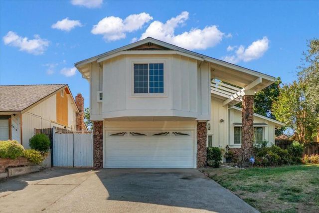 6308 Hillsdale Boulevard, Sacramento