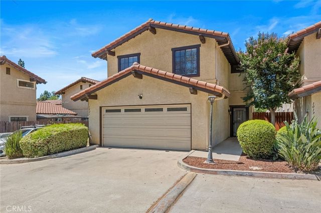 1021 S Reservoir, Pomona