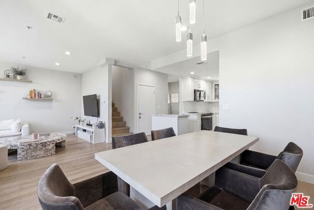 1238 S Holt Avenue # 5, Los Angeles