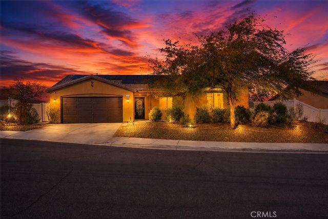 905 Broadway, Barstow