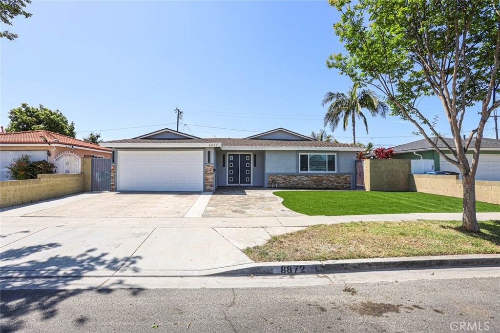 8872 Montrose Avenue, Westminster