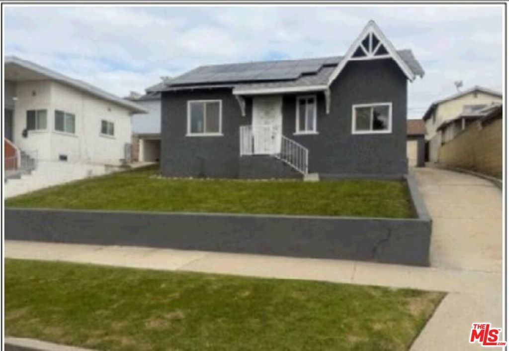 505 E Fairview Boulevard, Inglewood