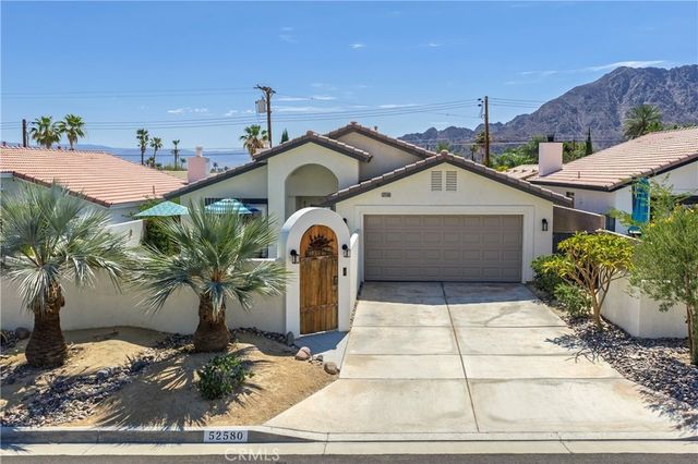 52580 Avenida Alvarado, La Quinta