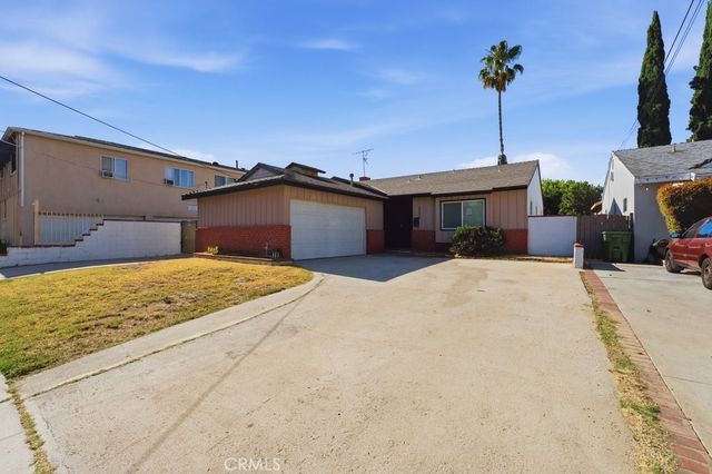 10943 Kittridge Street, North Hollywood