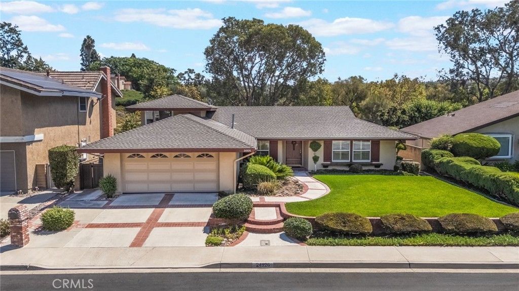 24926 El Cortijo, Mission Viejo