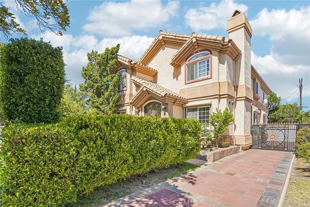 1948 N Catalina Street, Los Angeles