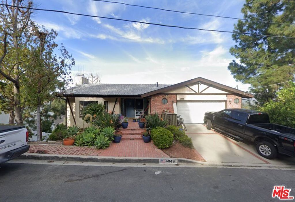 4848 Alatar Drive, Woodland Hills