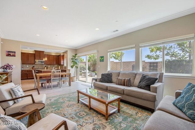 7092 Crimora Avenue, Moorpark