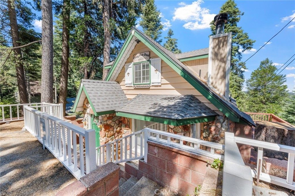 724 Buckingham, Lake Arrowhead