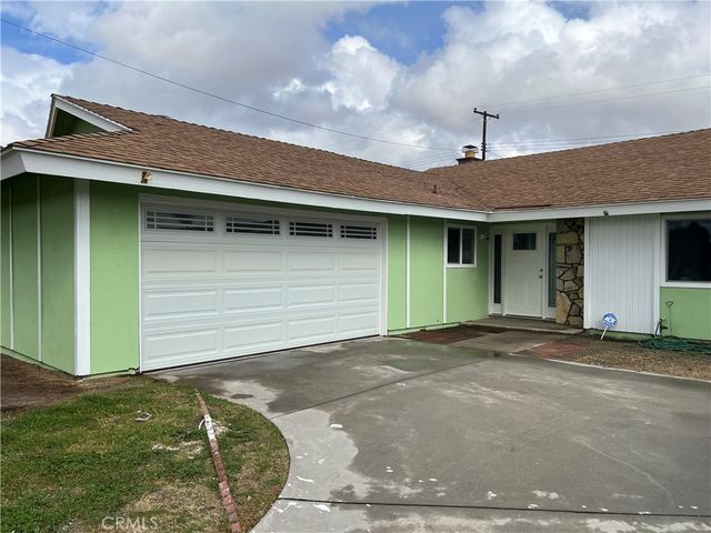 7079 Church, Highland