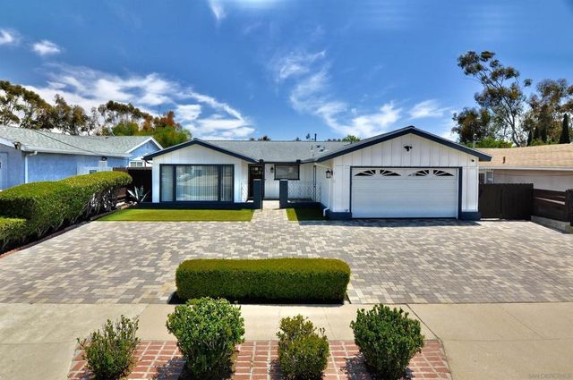576 Douglas Street, Chula Vista