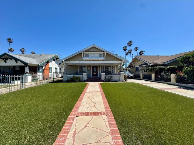 1758 W 51st Street, Los Angeles