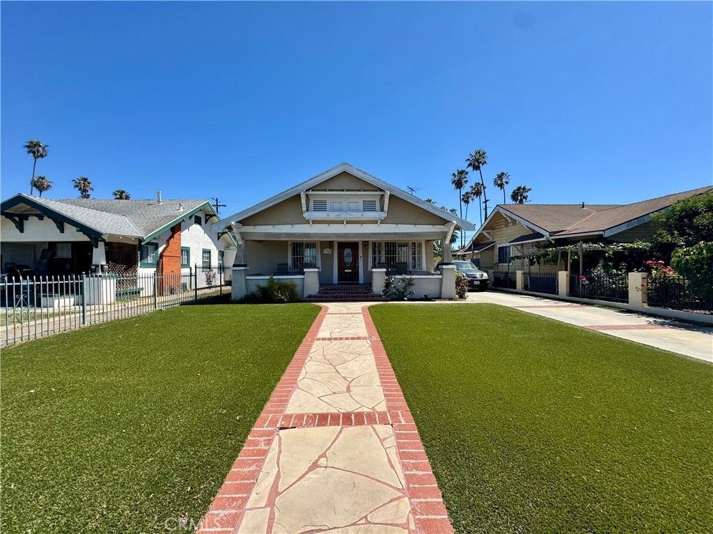 1758 W 51st Street, Los Angeles