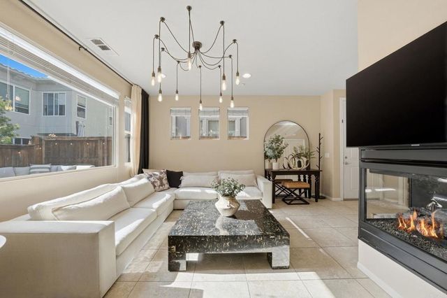 2212 Laramie Way, San Marcos
