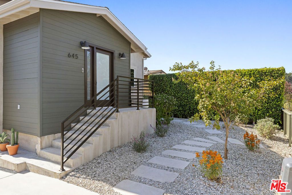 645 Milo Terrace, Los Angeles