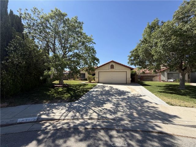 3325 Dale Court, Rosamond