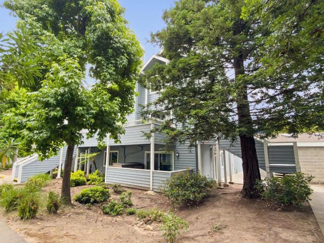 41 Grandview Street # 1402, Santa Cruz
