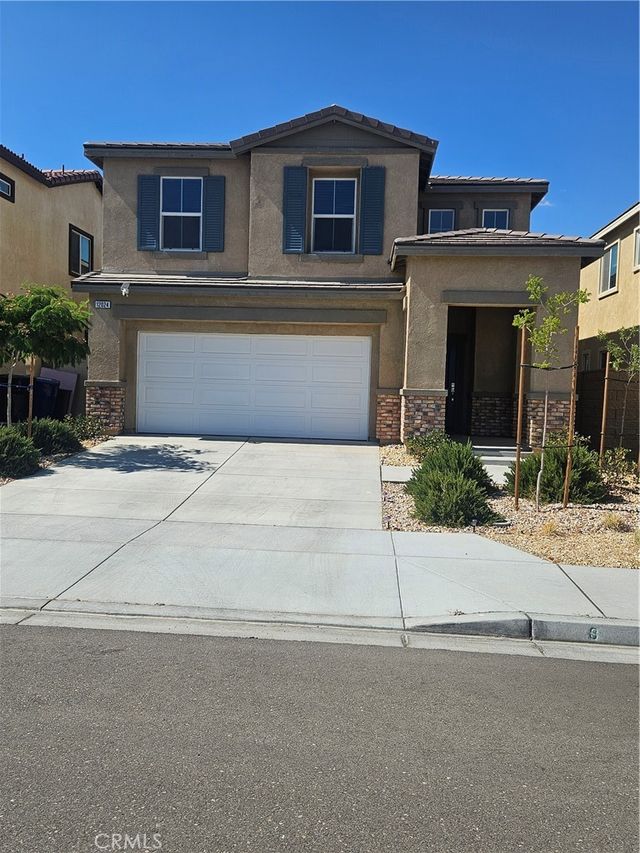 12024 Beverly Glen, Victorville