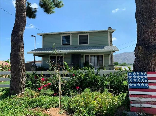 12201 Michigan, Grand Terrace