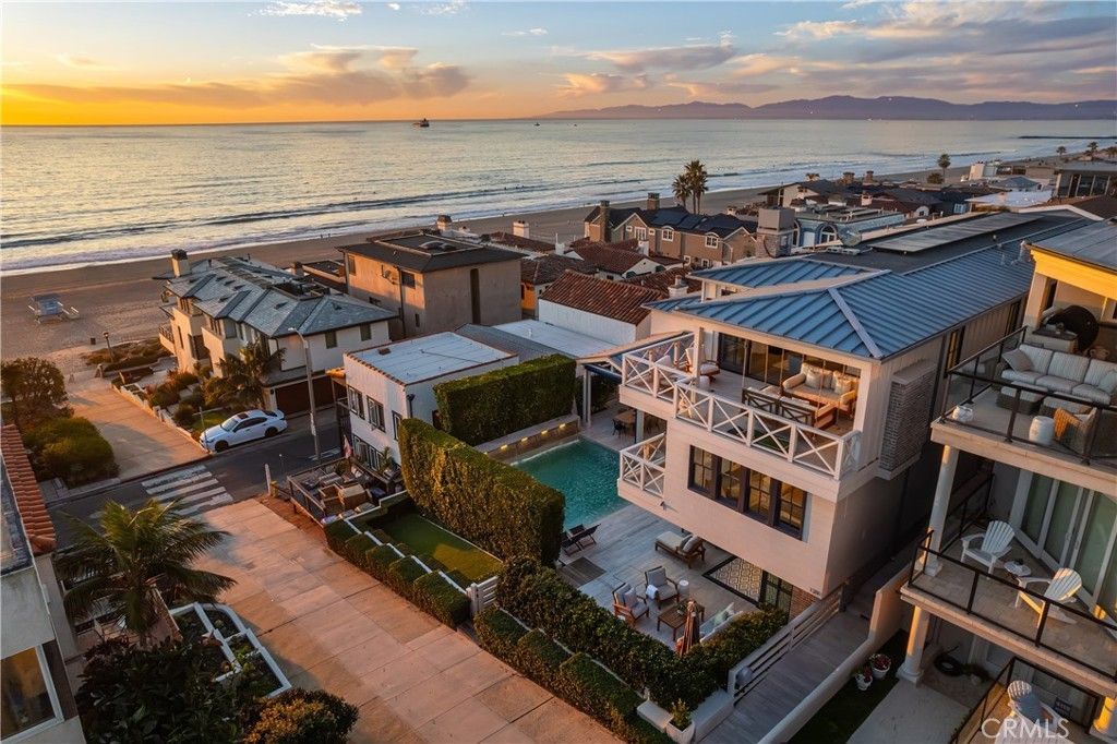 117 34th Street, Manhattan Beach
