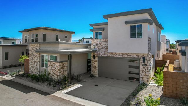 2664 Lavender Lane, Palm Springs