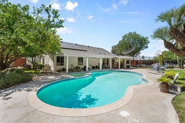 11563 Pecan, Loma Linda