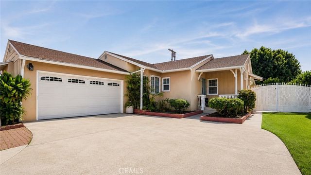 8115 Brimfield, Panorama City