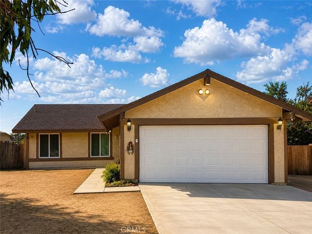 192 E Bowen Road, Perris